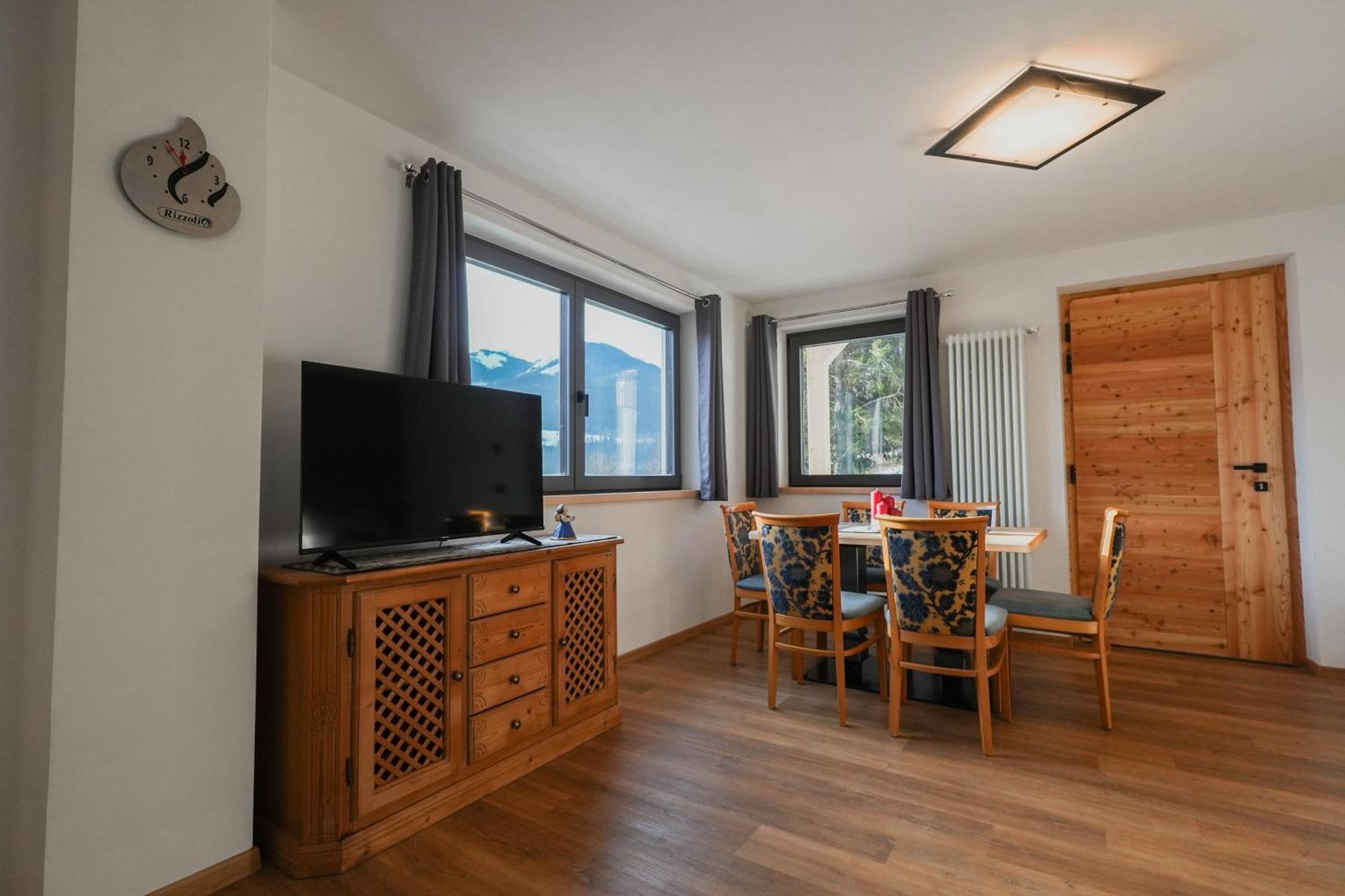 Mountain Deluxe 27 Apartments Con Wellness Cavalese Kültér fotó