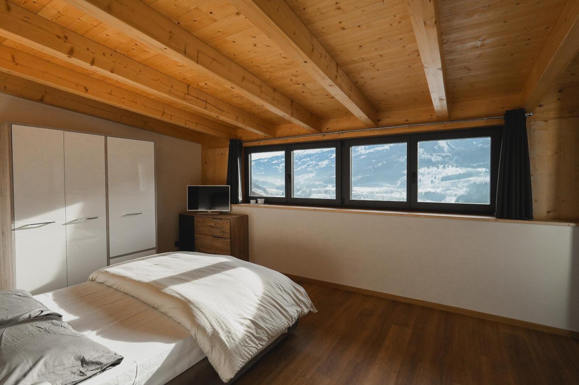 Mountain Deluxe 27 Apartments Con Wellness Cavalese Kültér fotó